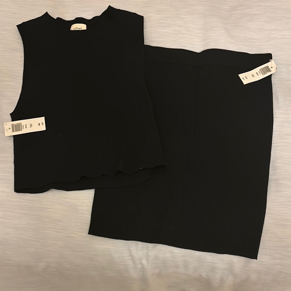 New w tags knit black ribbed skirt set